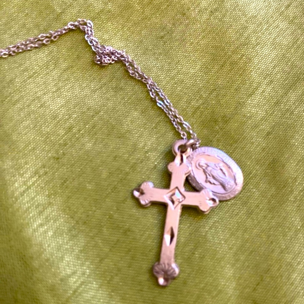 NWT Sterling Silver Necklace with Cross Pendant